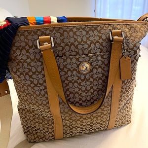 Coach weekend getaway bag, only used less than 5 times